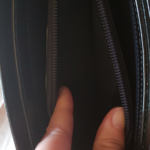 Gucci Tom Ford 1997 Blue Velvet patent monogram wristlet clutch - Picture 7 of 9